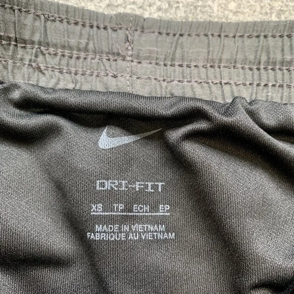 Nike Shorts Womens Extra Small Gotham Gray 10K Black‎ Dri Fit Running Lined